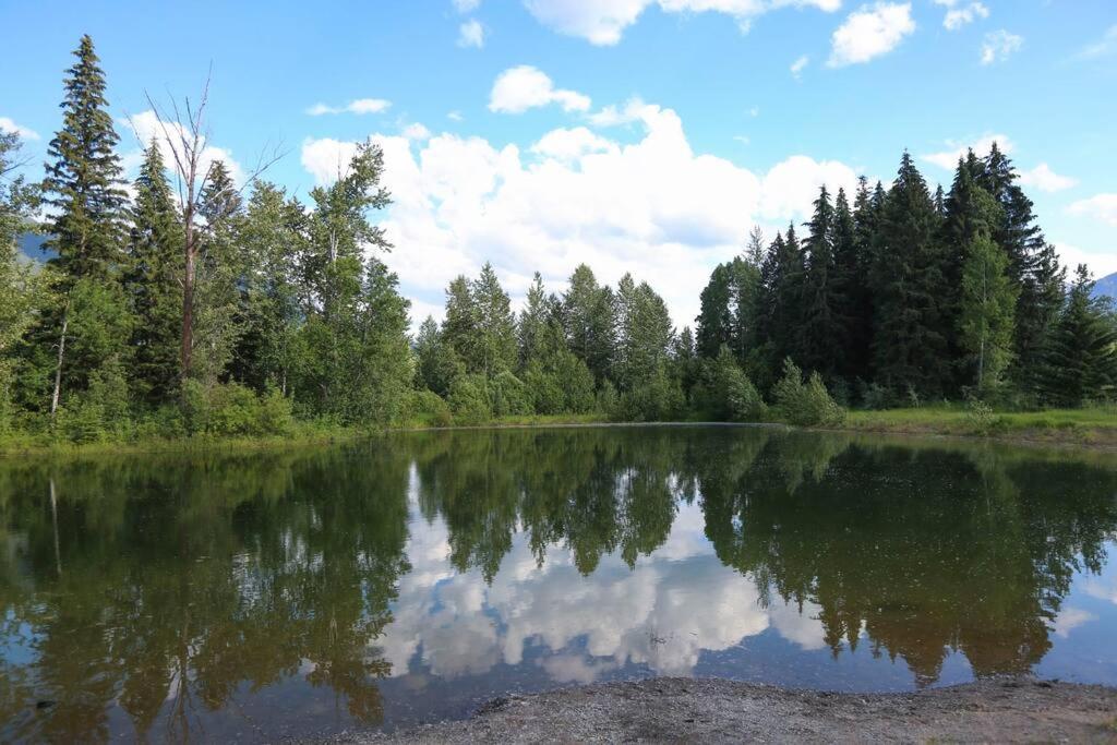 מלון Golden Riverfront Campground מראה חיצוני תמונה