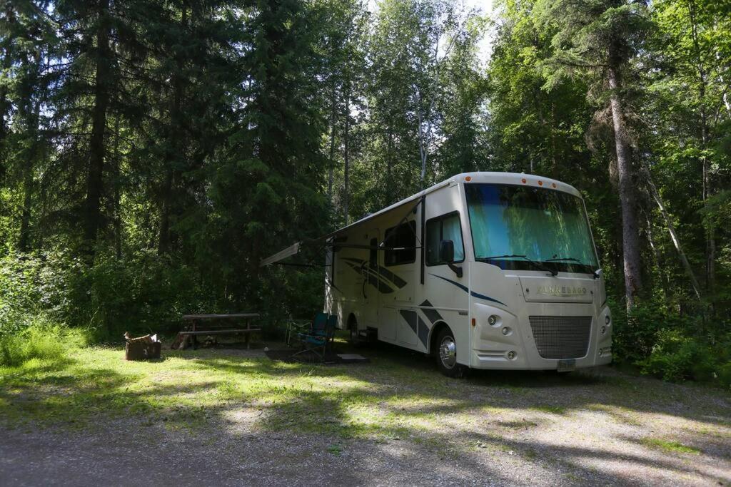 מלון Golden Riverfront Campground מראה חיצוני תמונה